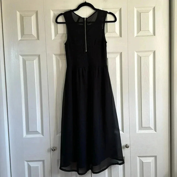 Divided H&M | Black Embroidered Sheer | High/Low Hem | size S - Picture 6 of 6